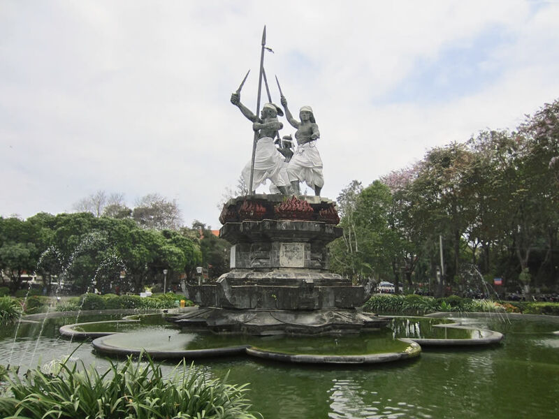 Puputan Square (6337598676)